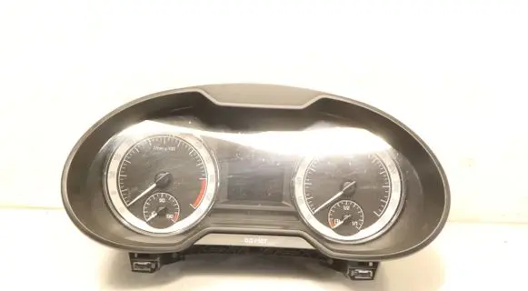Skoda Octavia Mk3 (5E) Clock 