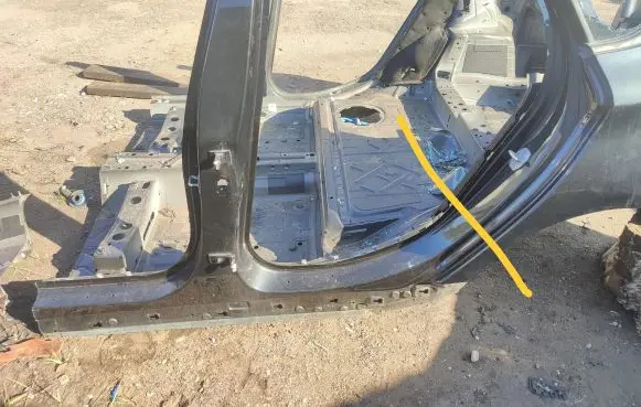 BMW 2 F45 Front sill (body part) 41007408629