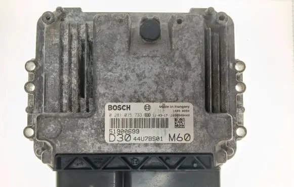Fiat Ducato Engine control unit/module 0281015733 51900699 44U7BS01