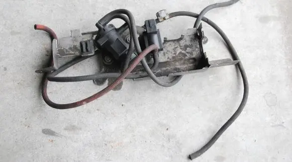 Mini Cooper Countryman R60 Turbo solenoid valve 111KM