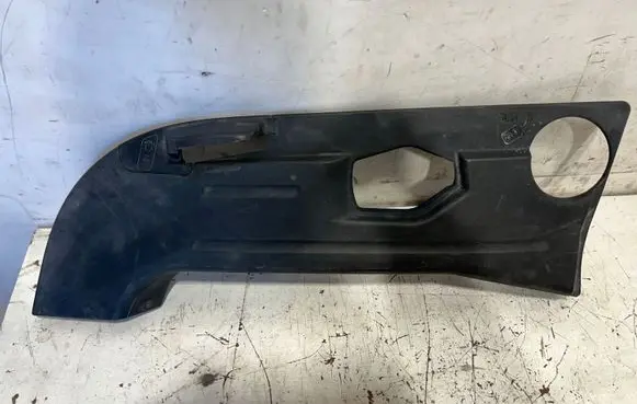 Volkswagen Touareg I Engine cover (trim) 7L6806442