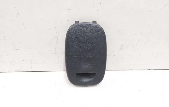 Chrysler PT Cruiser Fuse box cover 
