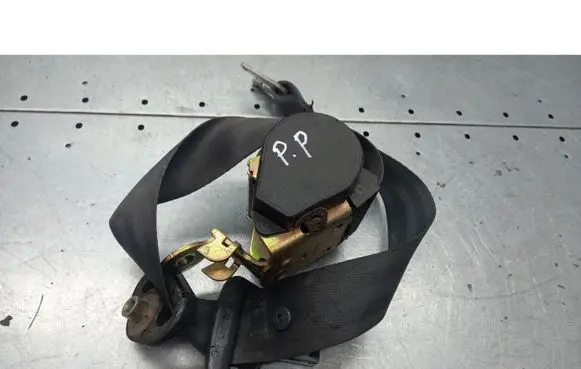 Renault Laguna II Front seatbelt
