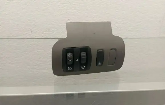Headlight level height control switch