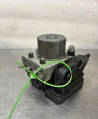 Renault Twingo III Master brake cylinder