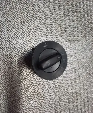 Volkswagen Caddy Light switch 1K0941431BB