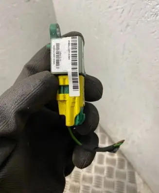 Volkswagen PASSAT B6 Airbag deployment crash/impact sensor 3c0909606