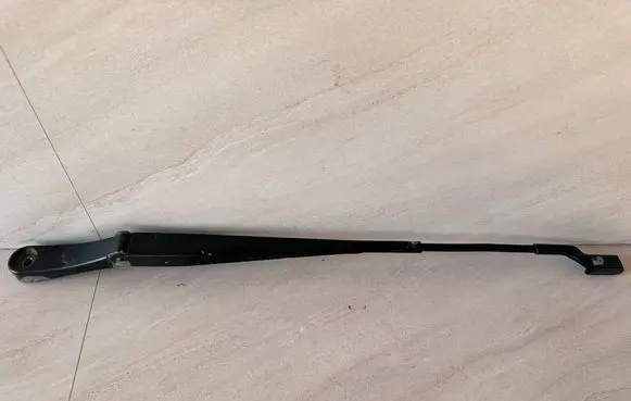 Seat Alhambra (Mk2) Front wiper blade arm 7N1955409