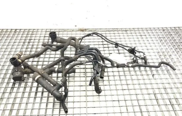 Skoda Octavia Mk3 (5E) Engine coolant pipe/hose 5Q0122101GG