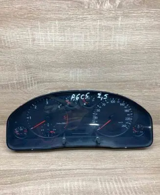 Audi A6 S6 C5 4B Speedometer (instrument cluster) 4B0919860E