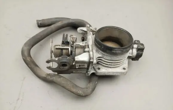 BMW 5 E39 Throttle valve 1433237