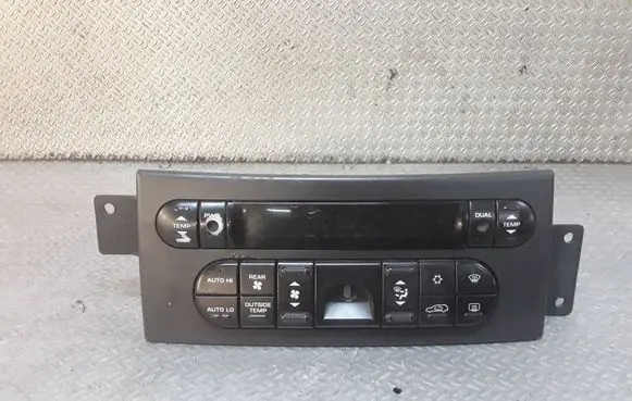 Chrysler Pacifica Climate control unit P05005080AD