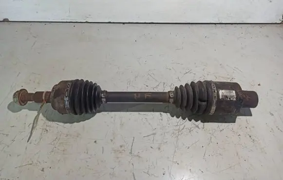 Jeep Grand Cherokee (WK) Front driveshaft 52104590AA