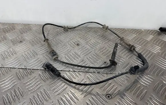 Dodge Durango III ABS brake wheel speed sensor 68250893AA