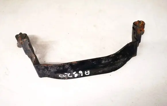 Renault Megane III Radiator mount bracket