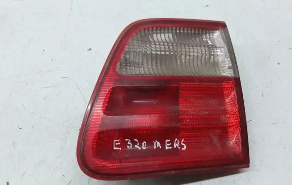 Mercedes-Benz E W210 Tailgate rear/tail lights A2108202464
