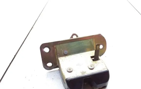 Mitsubishi Colt Tailgate/trunk/boot lock/catch/latch