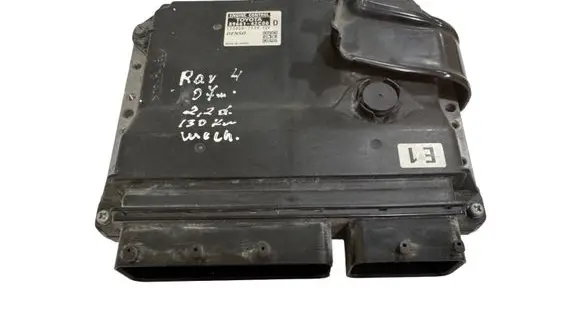 Toyota RAV 4 (XA30) Engine control unit/module 8966142C00 1758007734