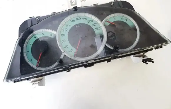 Toyota Corolla Verso AR10 Speedometer (instrument cluster) 838000f092a 83800-0f092-a