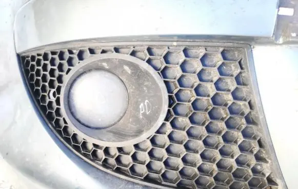 Seat Altea Front bumper lower grill
