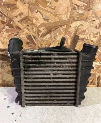 Volkswagen Polo IV 9N3 Intercooler air channel guide 6Q0145804A