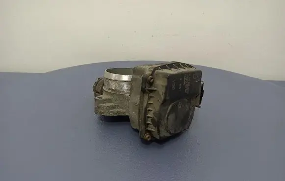 Citroen C5 Throttle body valve 9650787380