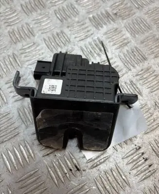 KIA Sorento Tailgate lock latch UMNJJM5252