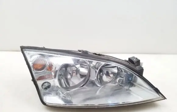 Ford Mondeo Mk III Headlight/headlamp 1S7113005SE