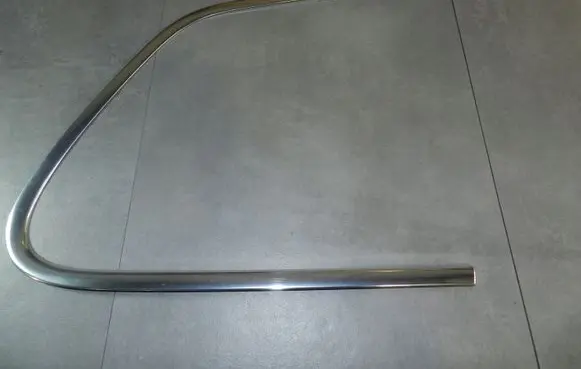 Volkswagen Touareg II Rear side glass trim 7P5853996
