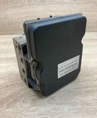 BMW 5 E60 E61 ABS Pump 6769703 6758743