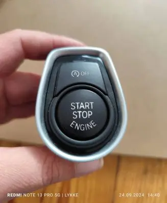 Engine start stop button switch