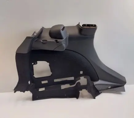 Trunk/boot lower side trim panel