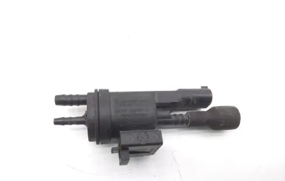 Mercedes-Benz C W204 Turbo solenoid valve 0025407097