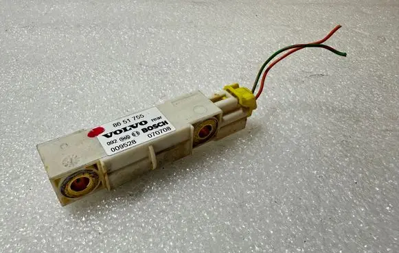 Volvo XC90 Airbag deployment crash/impact sensor 8651755 070708 009528