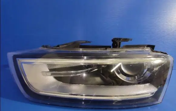 Audi Q3 F3 Headlight/headlamp 8U0941005