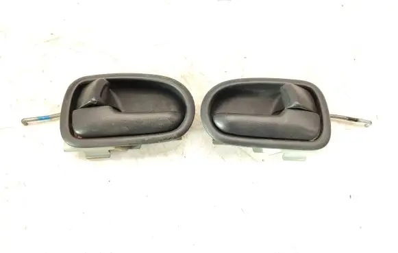 Mazda 626 Front door interior handle MDH20I