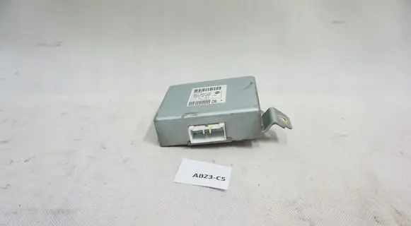 KIA Optima Relay mounting block 95300D4000