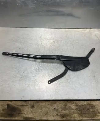 BMW 5 E60 E61 Front wiper blade arm 179903
