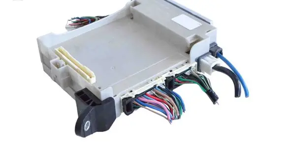 Lexus IS III XE30 Central body control module 8273053J30