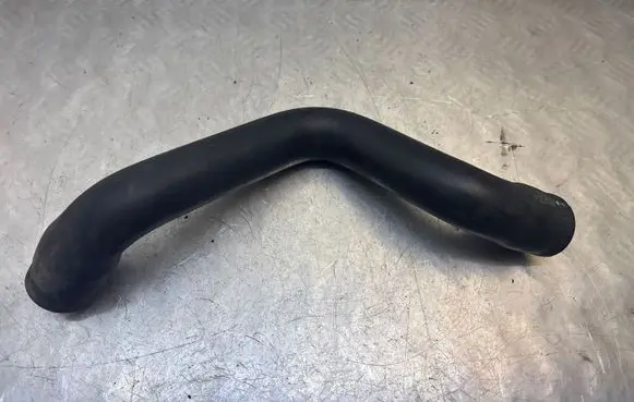 Volvo V70 Engine coolant pipe/hose 31319443