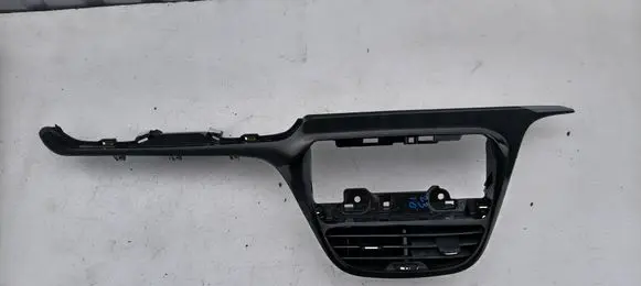 Peugeot 208 I Dashboard center trim panel 9673830077