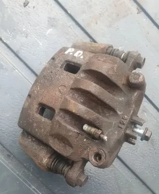 Subaru Forester SH Front brake caliper