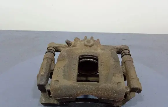 Renault Trafic III (X82) Front brake caliper 08438R
