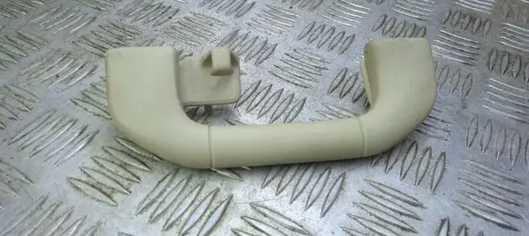 Mercedes-Benz CLS C218 AMG Rear interior roof grab handle A2048100151