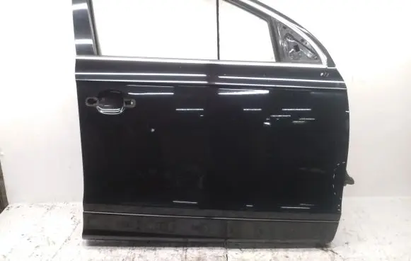 Audi Q7 4L Front door 4L0831312A