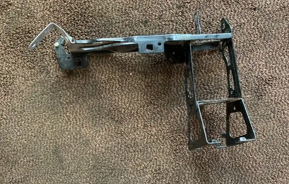 BMW 1 F20 F21 Headlight/headlamp mounting bracket 7245791