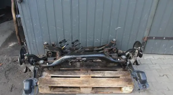 Seat Alhambra (Mk2) Rear axle beam 5780299