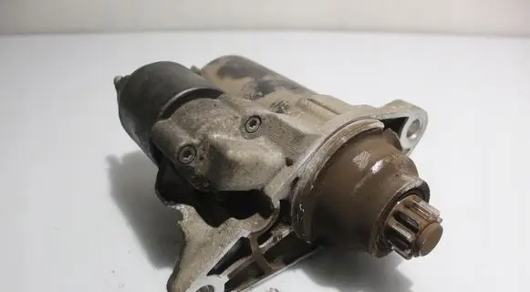 Skoda Fabia Mk1 (6Y) Starter motor 0001120400