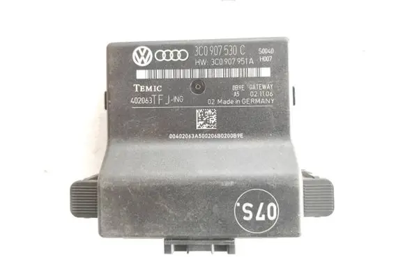 Volkswagen PASSAT B6 Gateway control module 3C0907530C 3C0907951A 402063
