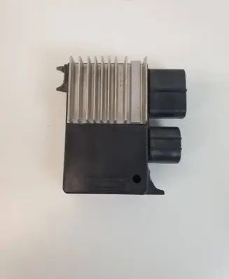Toyota Yaris Coolant fan relay 8925712020